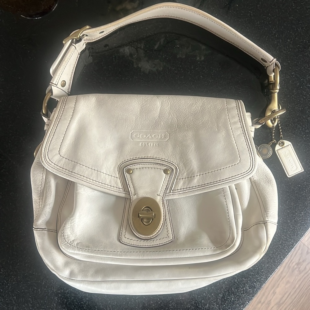 Vintage Coach leather shoulder bag